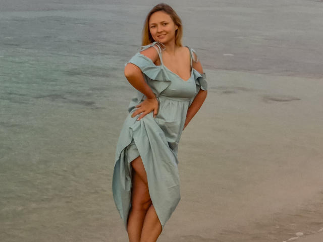 SallyVerda - Live sex cam - 22980153