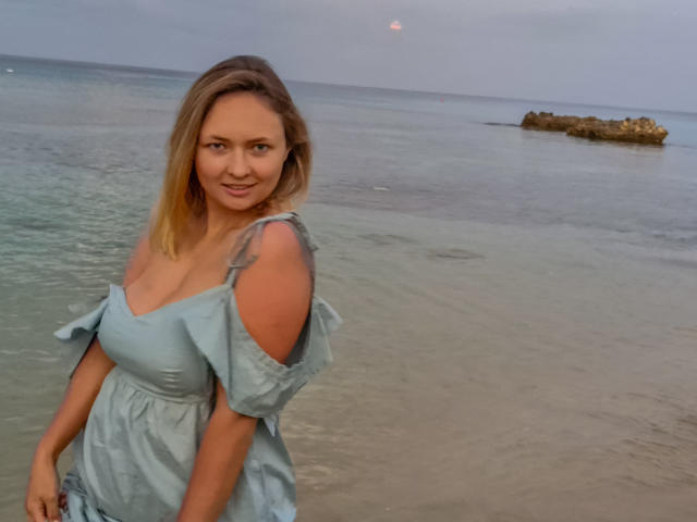 SallyVerda - Porno na żywo i seks kamera - 22980425