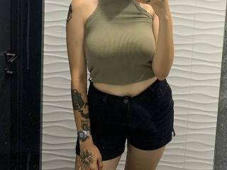 GloriaMisters - Live porn &amp; sex cam - 22982453