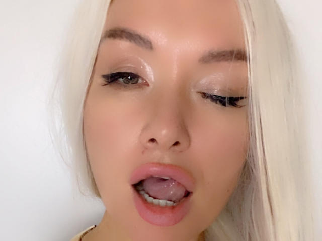 AvaGreenx - Live porn &amp; sex cam - 22983517