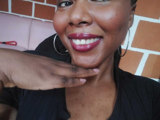 EmiraHot - Live porn &amp; sex cam - 22984457