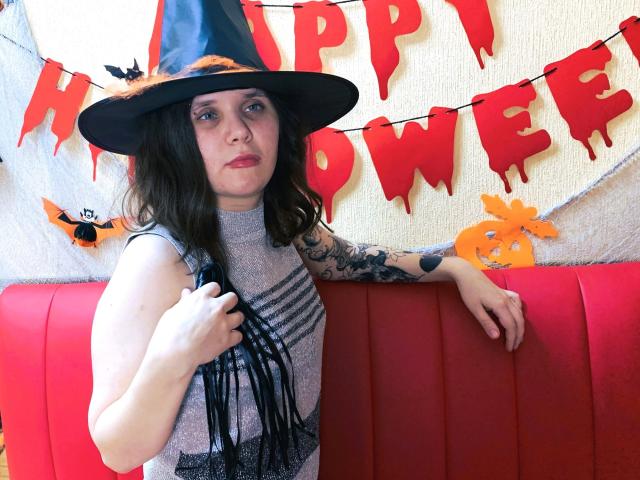 SnezhaTattoo - Live porn &amp; sex cam - 22984529