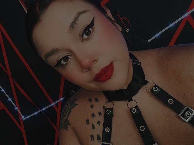 EmilyDom - Sexe cam en vivo - 22985909