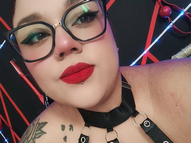 EmilyDom - Live porn &amp; sex cam - 22985921