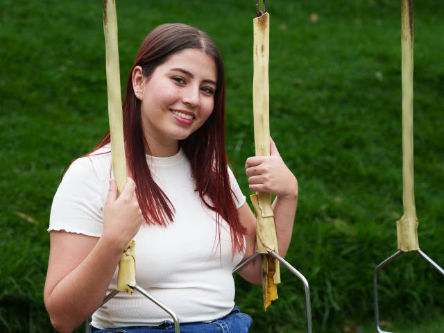 GeorgiaGauthier - Live Sex Cam - 22989097