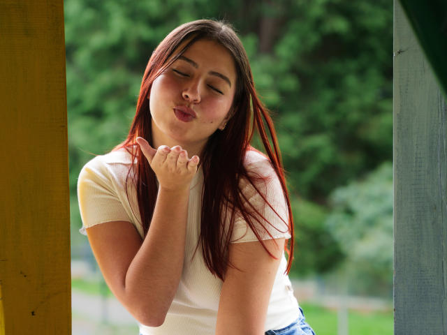 GeorgiaGauthier - Live Sex Cam - 22989133