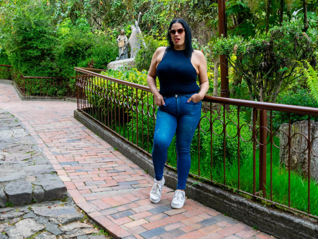 LizaRussell - Live porn &amp; sex cam - 22990653