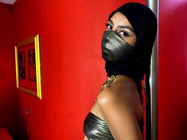 DalilaAlii - Live porn &amp; sex cam - 22990769