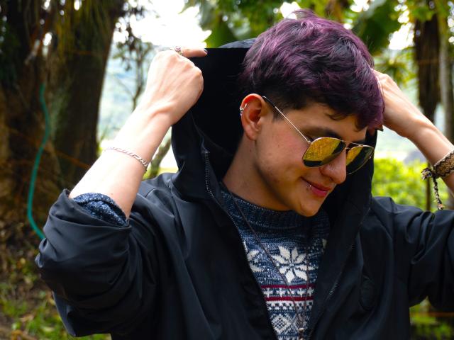 GabyThoms - Live Sex Cam - 22992609