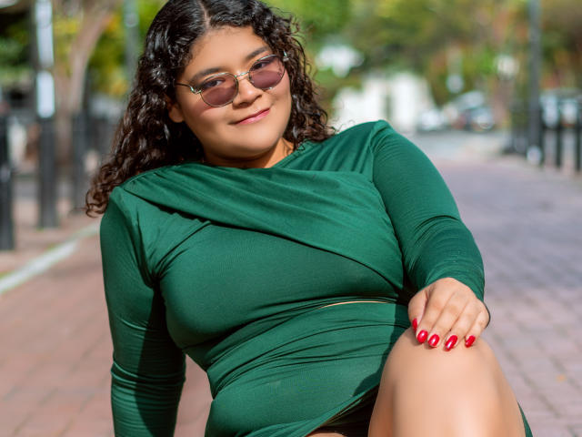 LaiaNahami - Live sex cam - 22993237
