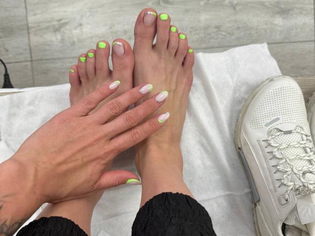 MoniFoxy - Live porn &amp; sex cam - 22995817