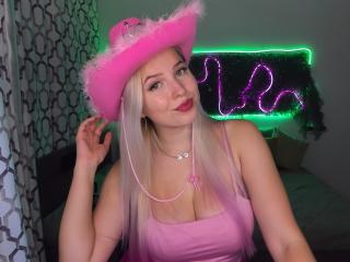 AliceCole - Live Sex Cam - 22996657