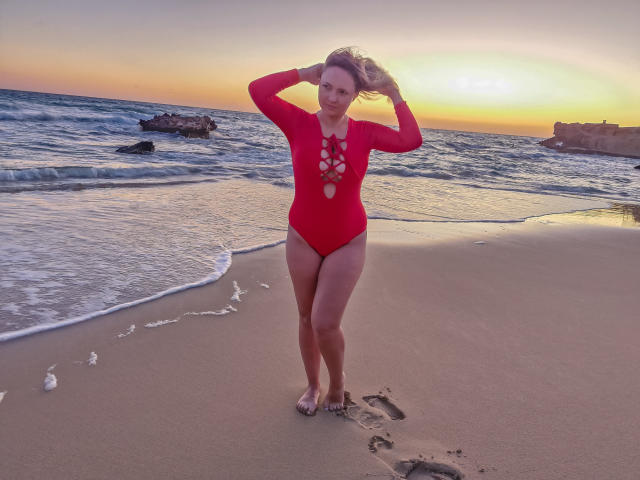 SallyVerda - Live sex cam - 22997109