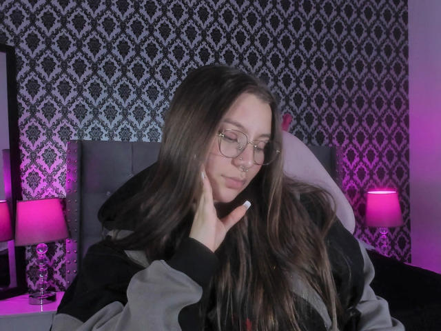 BellaSaeenz - Live sex cam - 23001097