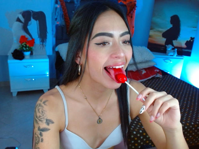 AntonellaLayton - Live porn &amp; sex cam - 23002981