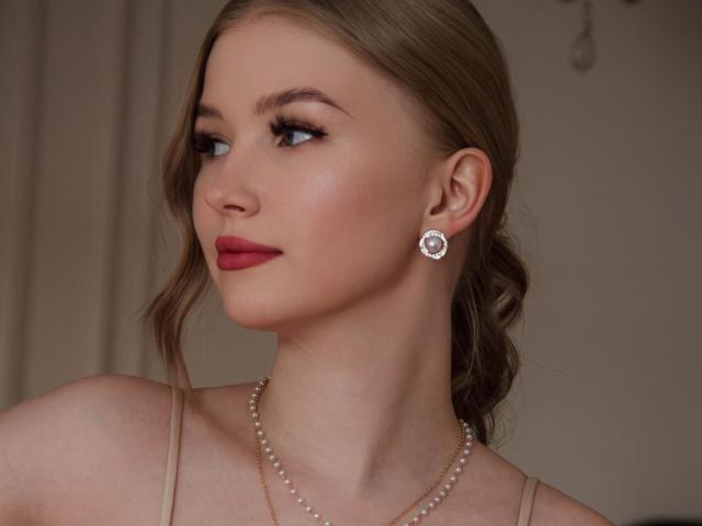 NicoleBrian - Live Sex Cam - 23003321