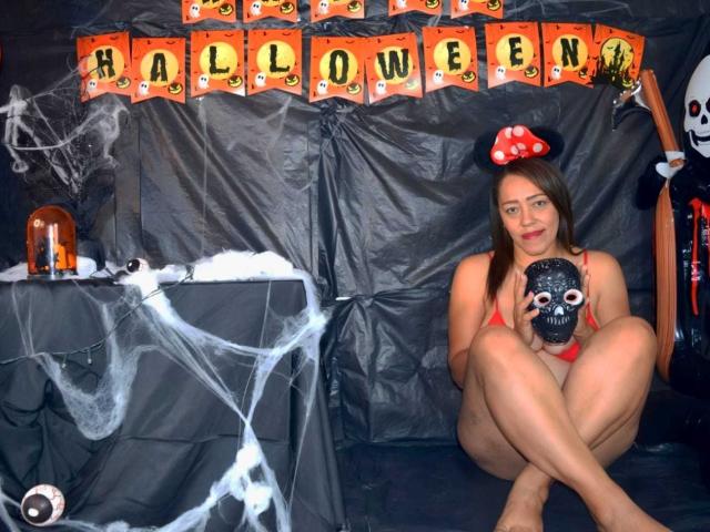 AbriannaHot - Sexe cam en vivo - 23003981