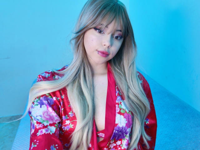 Arieyaara - Live sex cam - 23004773