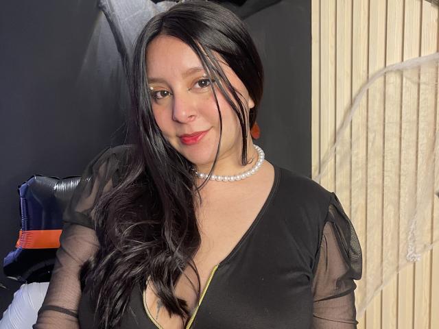 EmaJames - Live sex cam - 23006017