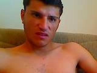 GentilChris - Webcam sexy with this Gay couple with an herculean constitution 