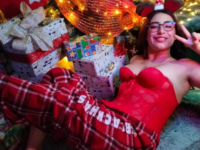 LilCati - Live sex cam - 23012185