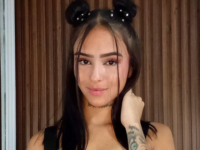 AlexiaBennet - Live sex cam - 23018193