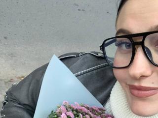 GloriaMisters - Live porn &amp; sex cam - 23019405