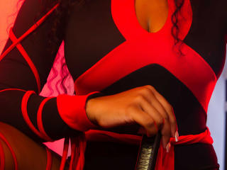 TianaBrowny - Sexe cam en vivo - 23022309