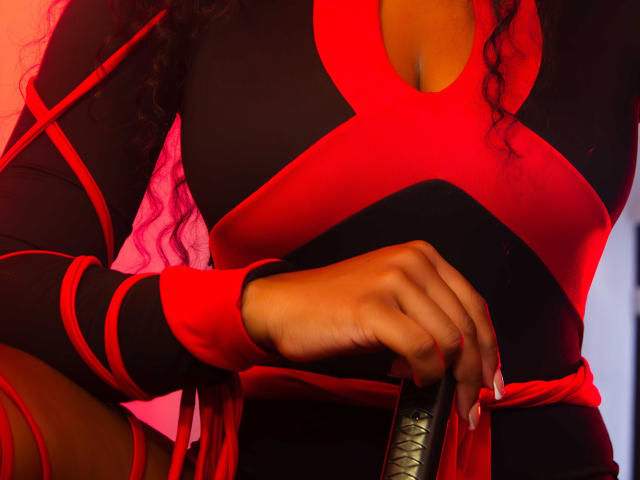 TianaBrowny - Sexe cam en vivo - 23022309