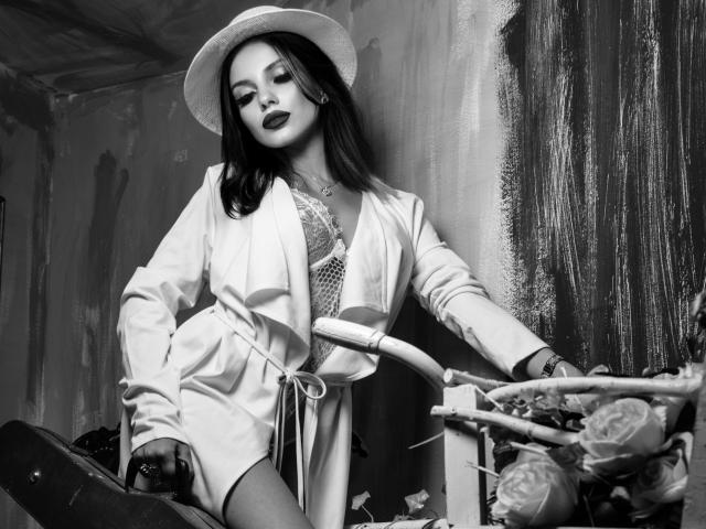 GoddessKaterina - Live sex cam - 23022593