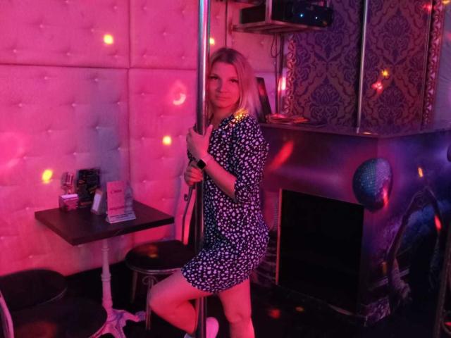 EricaArlyne - Live sex cam - 23022629