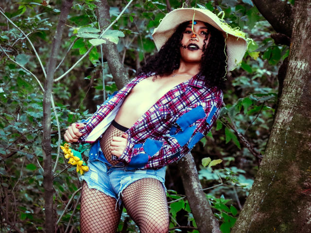 SophieSonyas - Sexe cam en vivo - 23023025