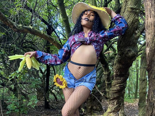 SophieSonyas - Sexe cam en vivo - 23023269