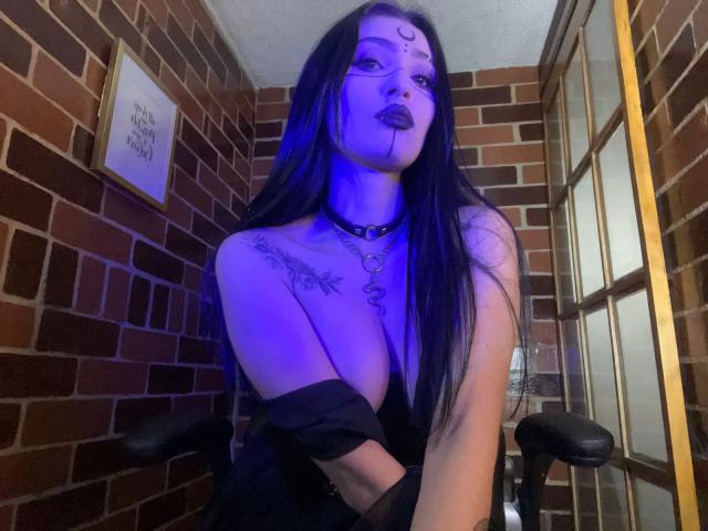 IrinaCara - Live sex cam - 23027705