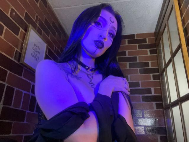 IrinaCara - Sexe cam en vivo - 23027721