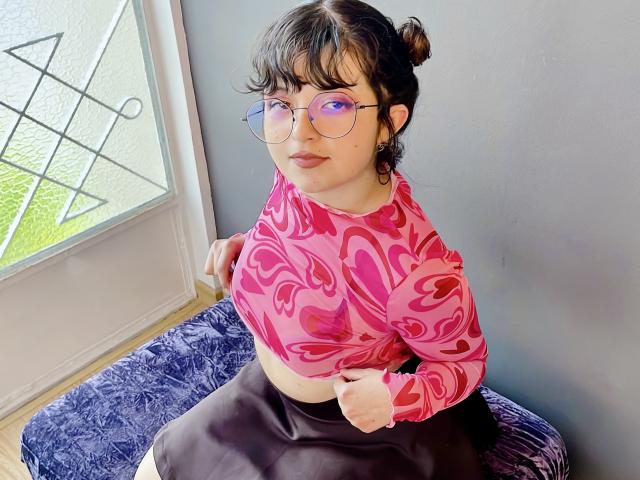 CloeParker - Live Sex Cam - 23031273