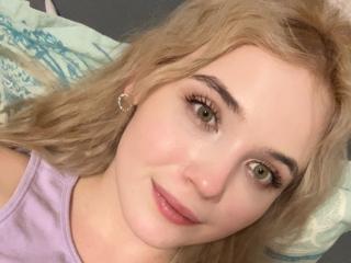 OliviaKris - Live sex cam - 23032629