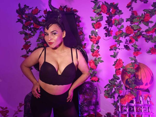 RachelTheran - Live Sex Cam - 23038097