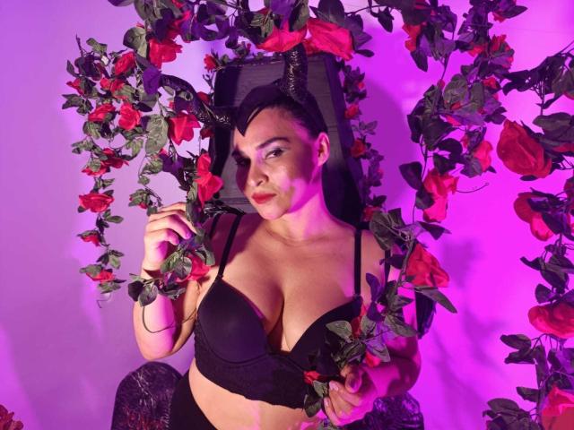 RachelTheran - Live sexe cam - 23038121