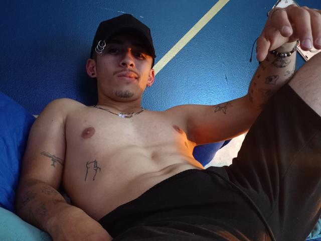 Bmora - Live sex cam - 23038581