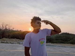 TylerBlackCock - Live sex cam - 23040405