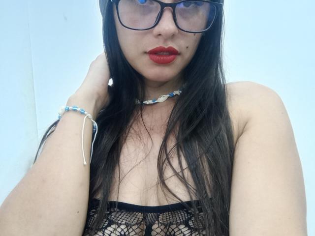 MadissonFontaine - Live Sex Cam - 23041261