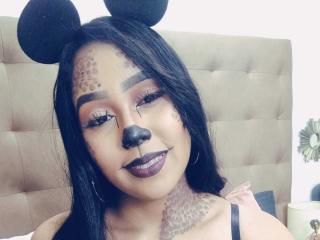 AliciaRichie - Sexe cam en vivo - 23041725