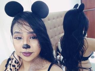 AliciaRichie - Sexe cam en vivo - 23041729