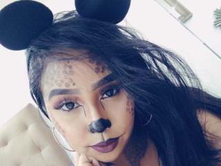 AliciaRichie - Sexe cam en vivo - 23041733