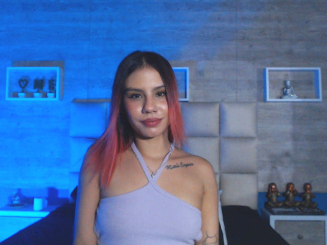 SussyGray - Sexe cam en vivo - 23043285