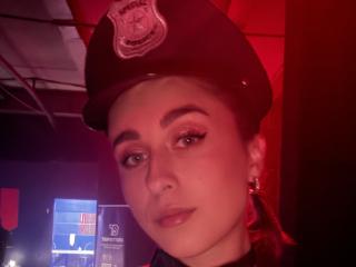Izida - Live Sex Cam - 23043841