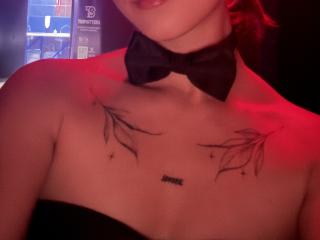 Izida - Live Sex Cam - 23043845
