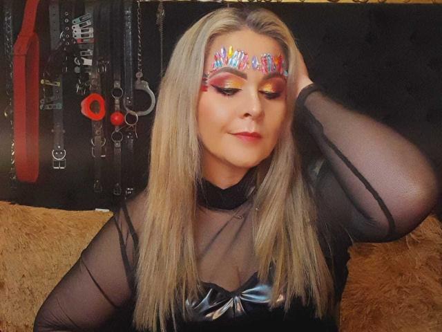 VictoriiaGray - Live porno og sexkamera - 23044141