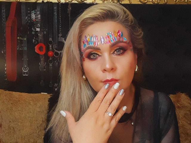 VictoriiaGray - Live sex cam - 23044169